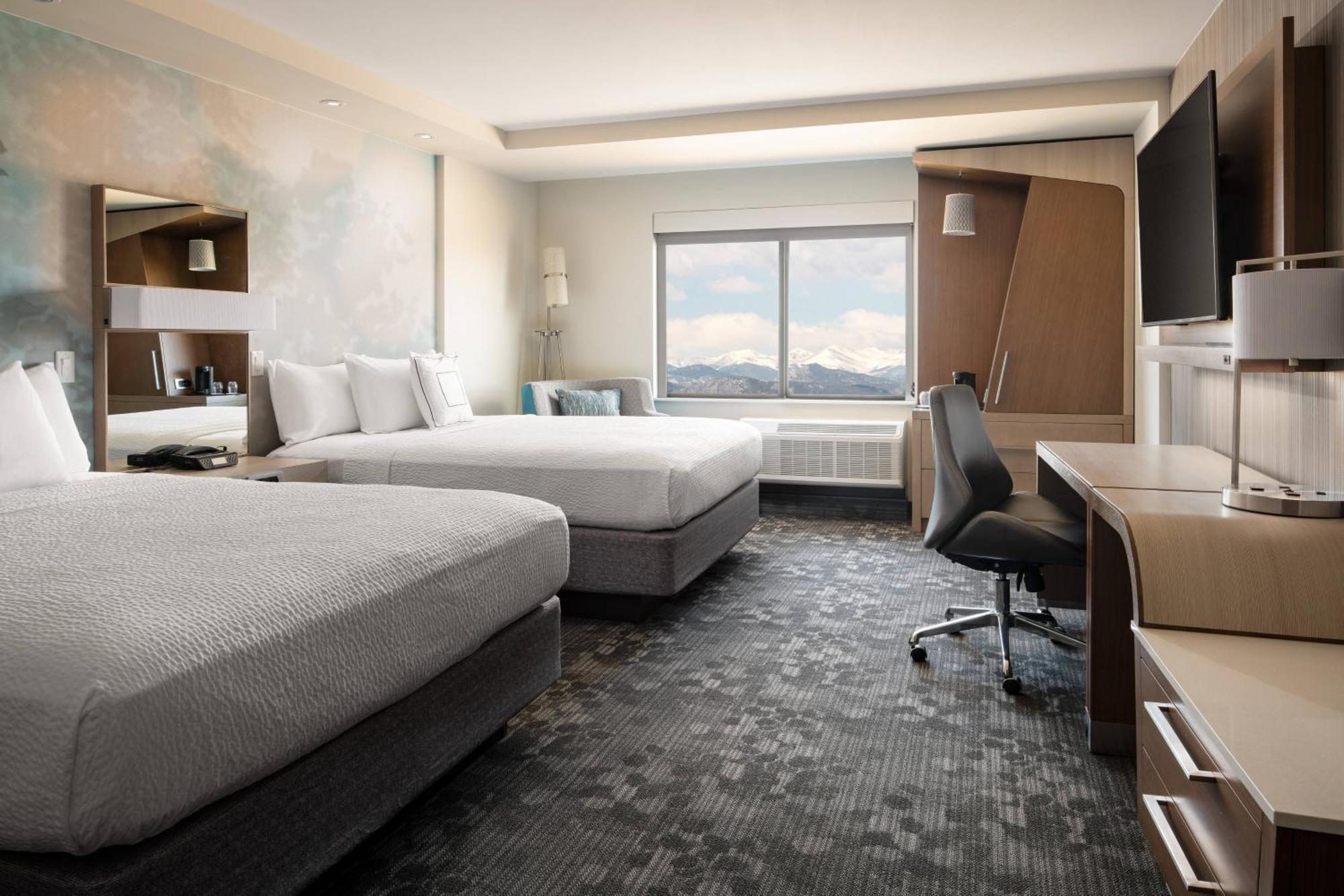 Courtyard By Marriott Loveland Fort Collins Exterior photo