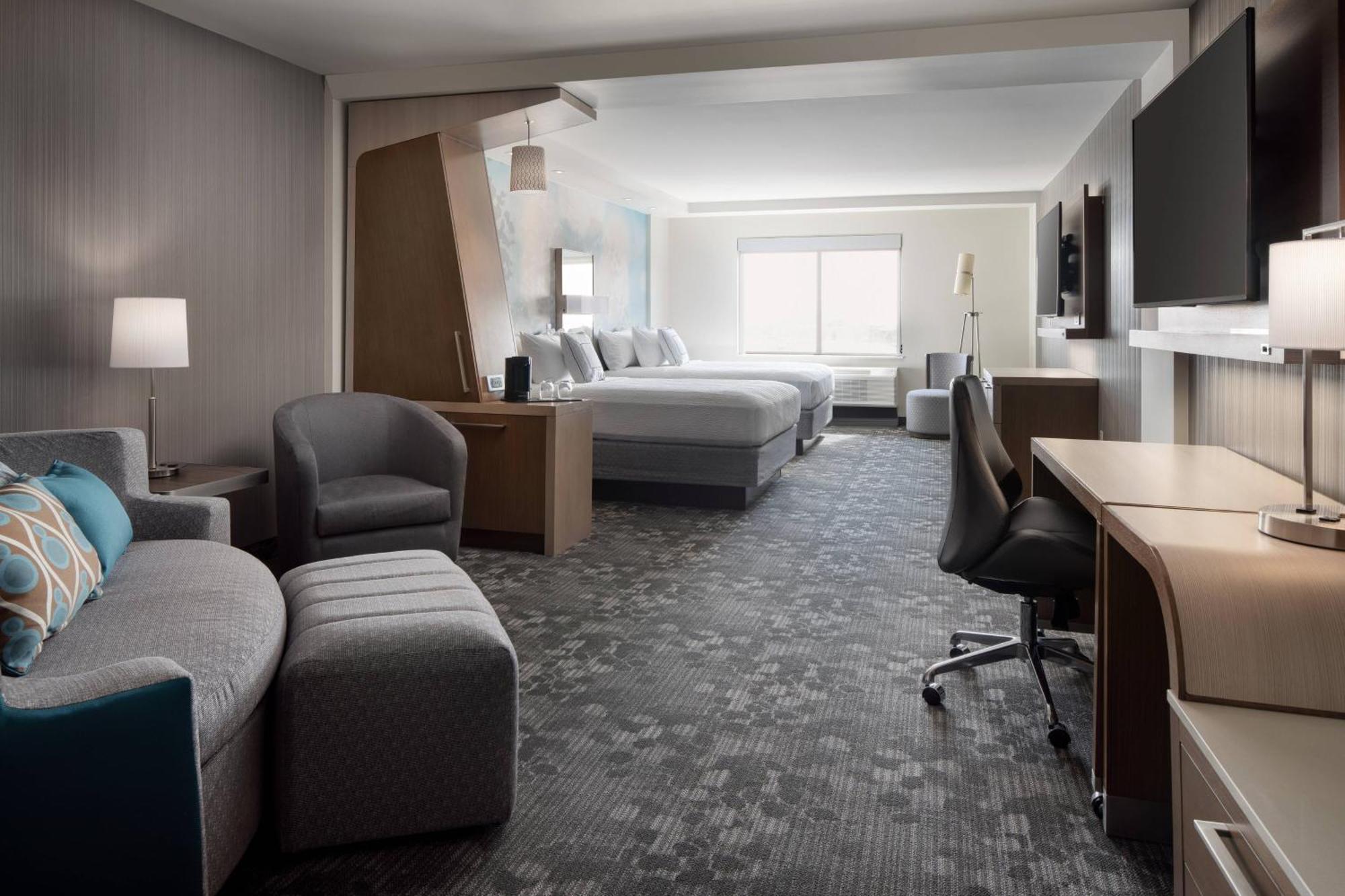 Courtyard By Marriott Loveland Fort Collins Exterior photo